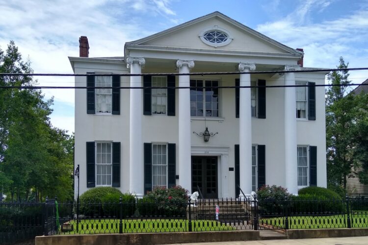 Ground level Main entrance and porch for this historic property
